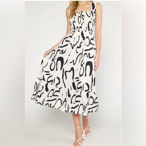 entro Black & White Abstract Midi Dress Size M